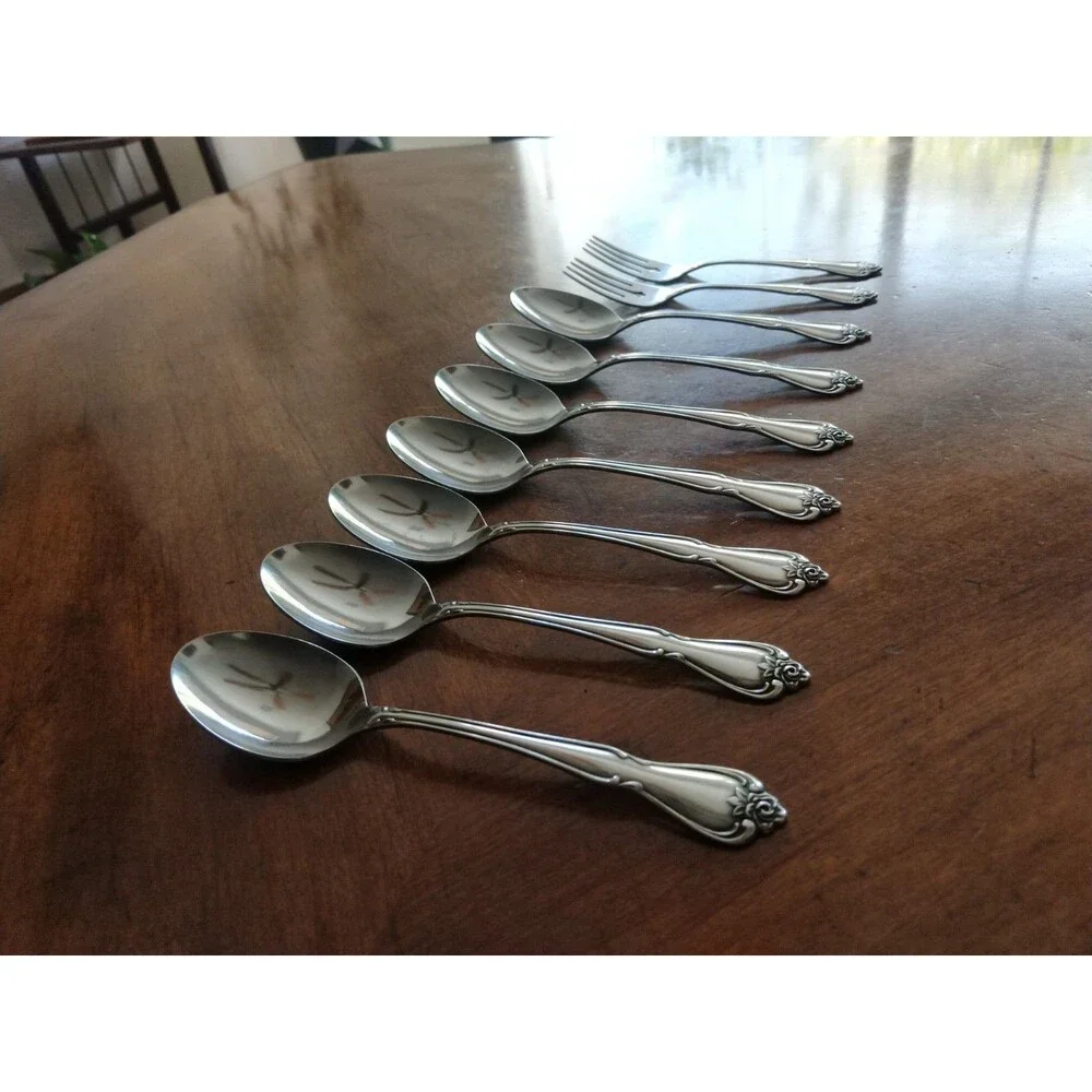 1881 Rogers Oneida Ltd Arbor Rose True Rose Stainless: Lot 7 Table Spoon + Fork